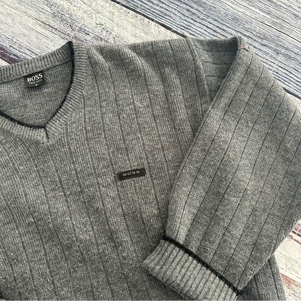 Vintage Hugo Boss Ribbed Cotton Knit Gray Sweater - Picture 3 of 9